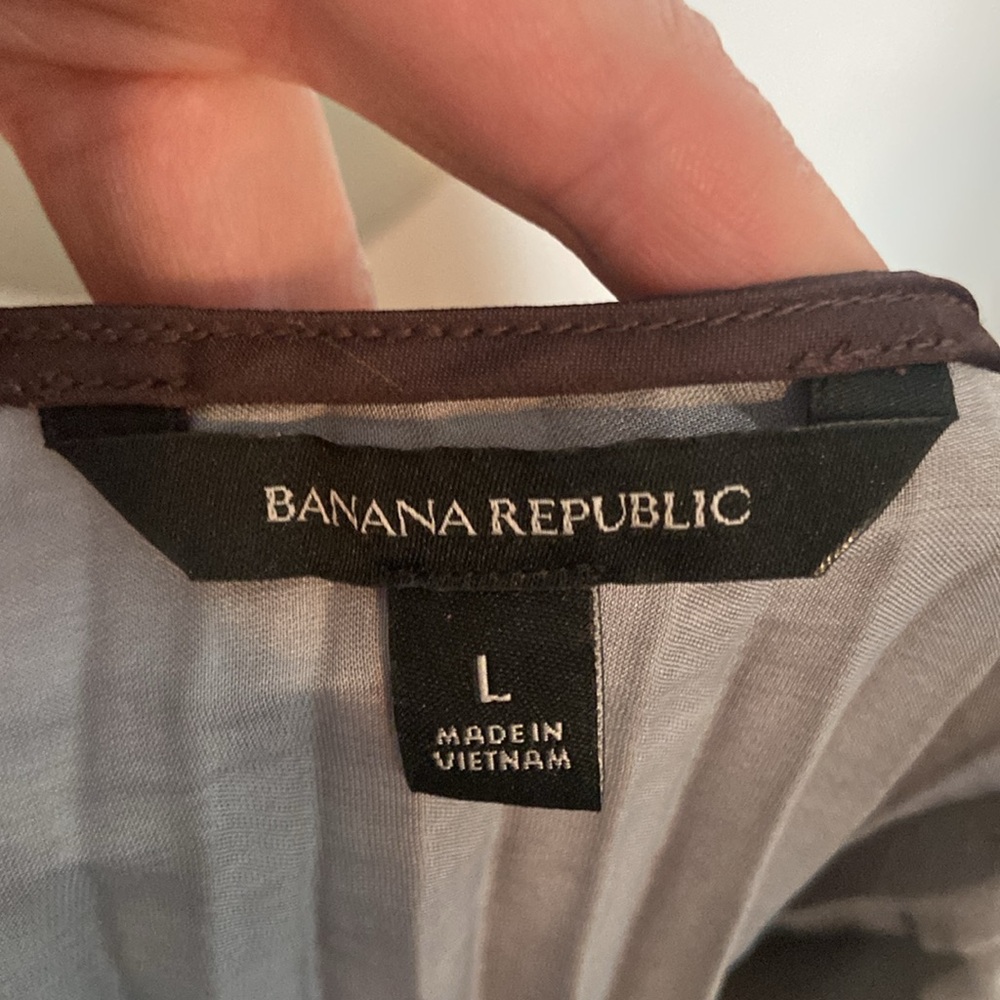 Banana Republic Brown and Orange Ombré Pleated Camisole Size Large - Picture 7 of 8